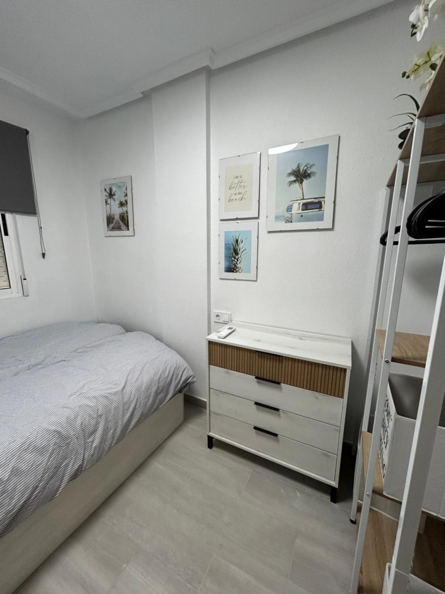Skyline 21 Apartment Торевиеха Екстериор снимка