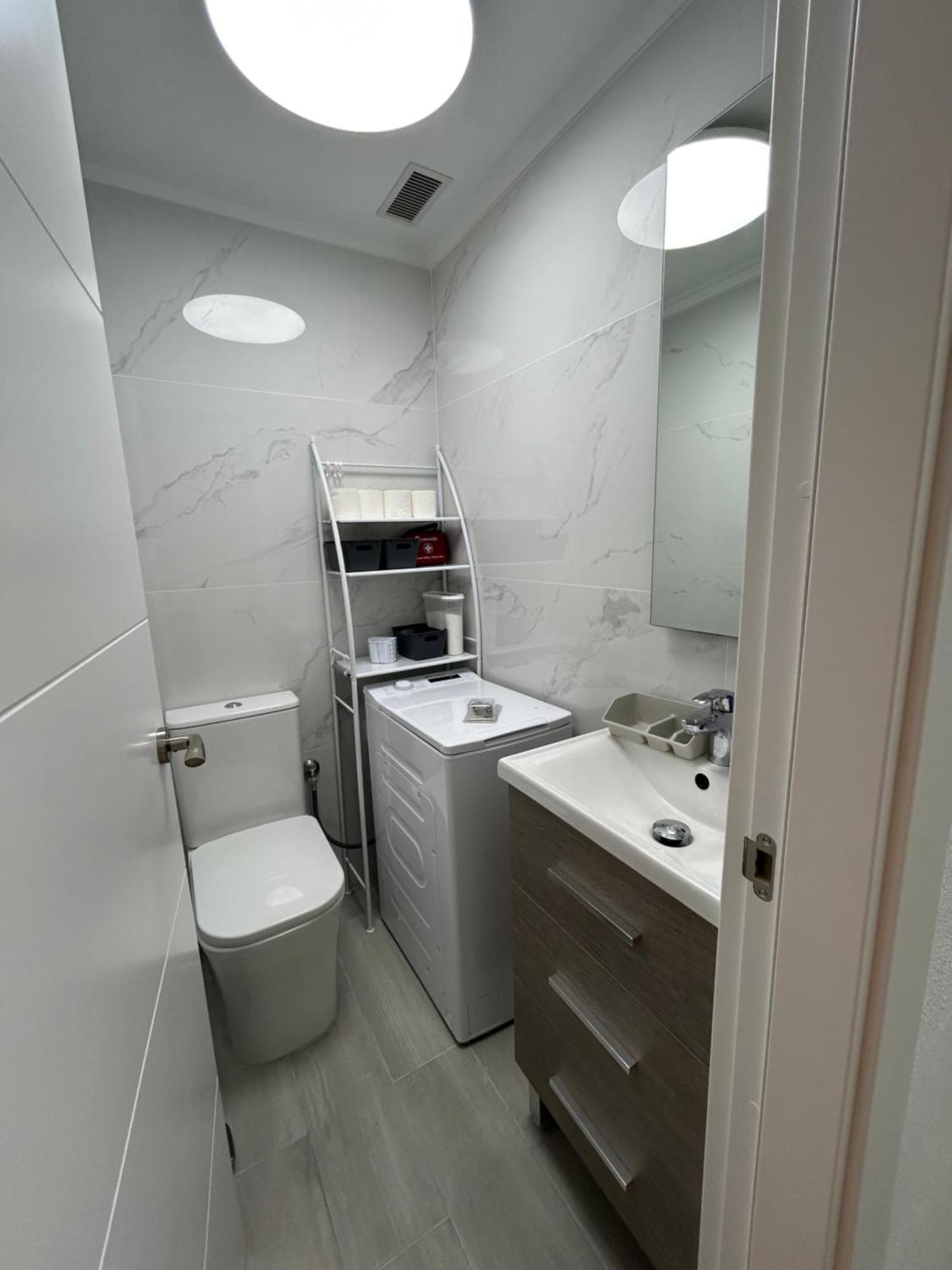 Skyline 21 Apartment Торевиеха Екстериор снимка