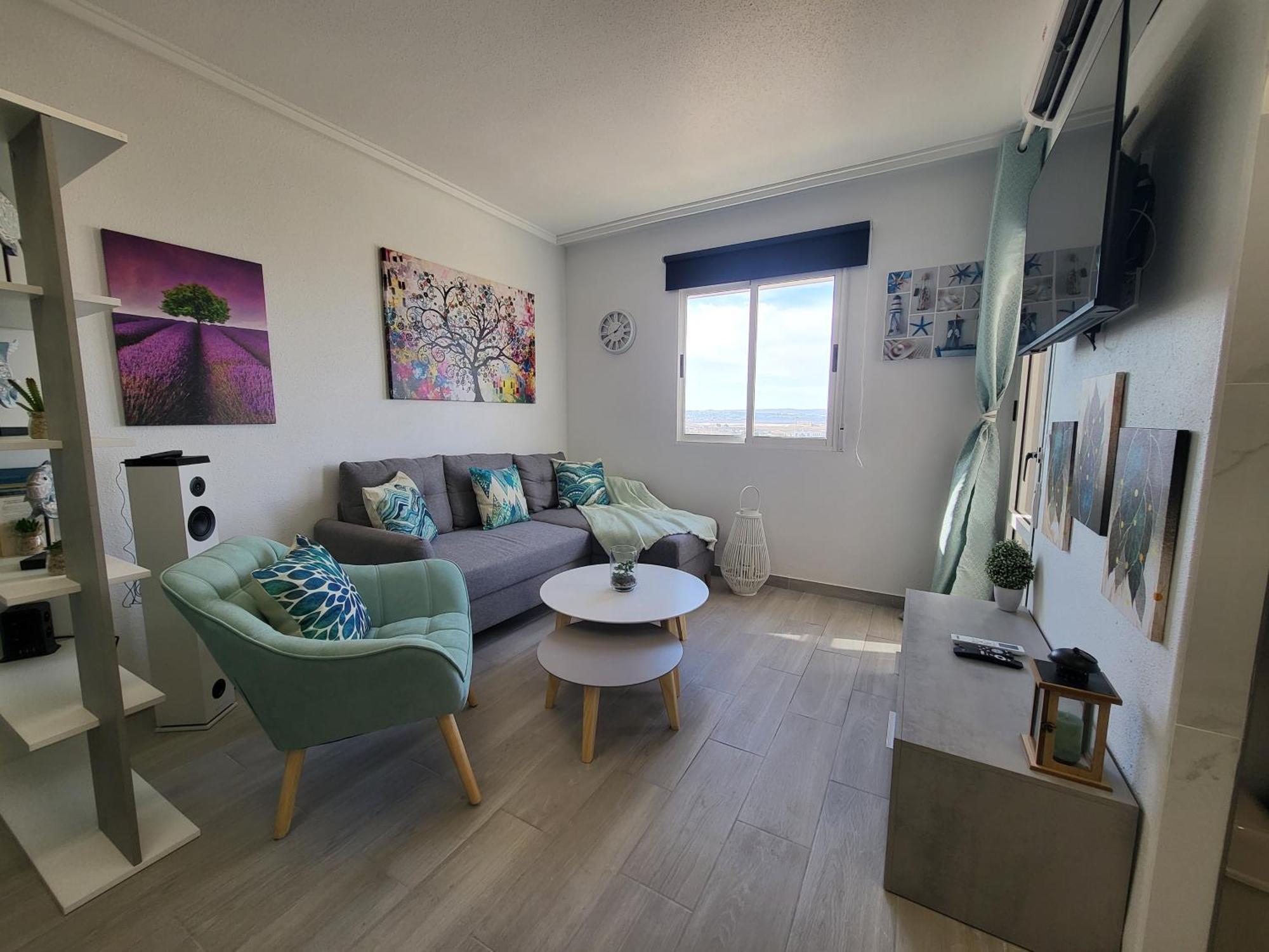 Skyline 21 Apartment Торевиеха Екстериор снимка