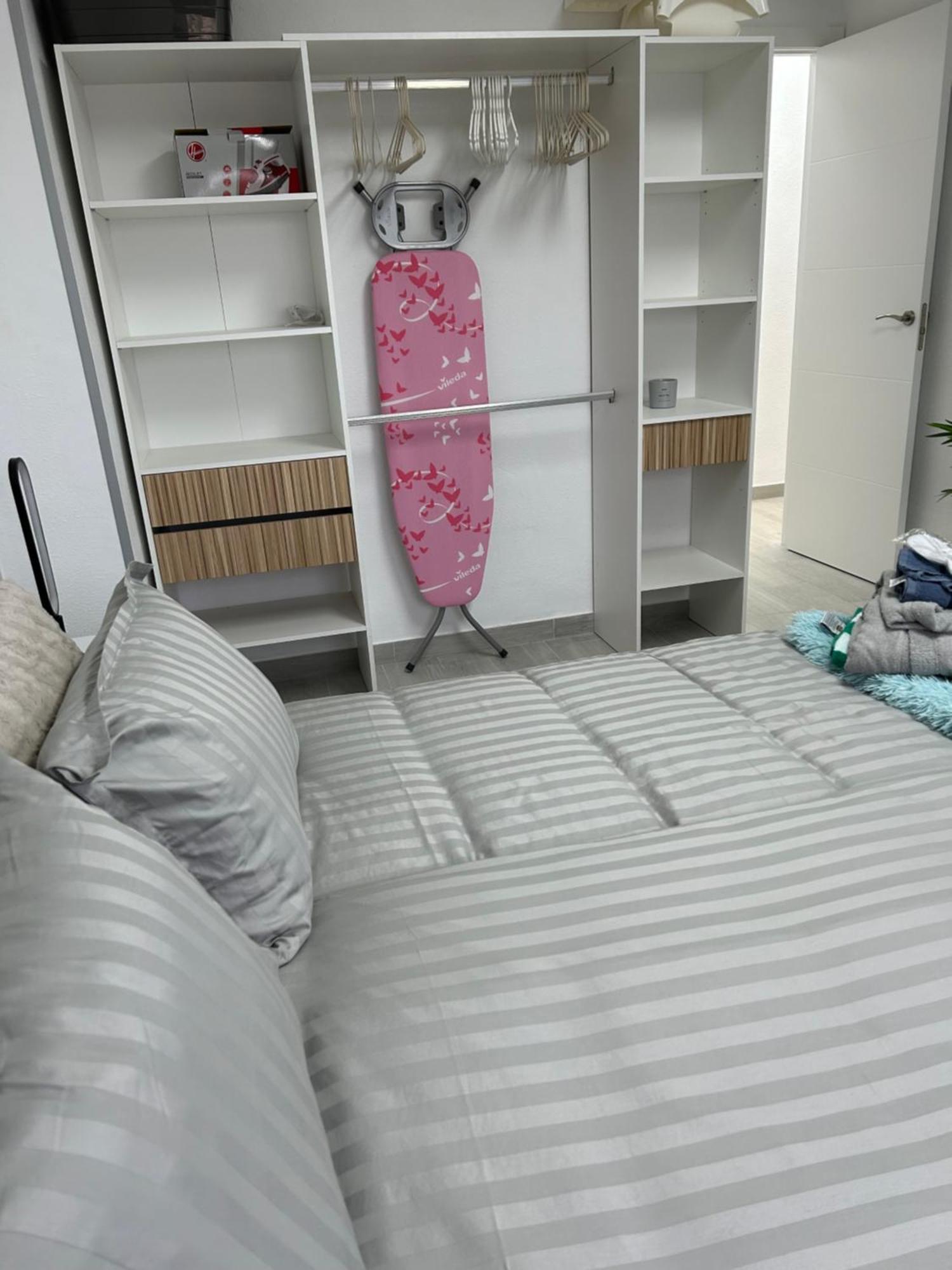 Skyline 21 Apartment Торевиеха Екстериор снимка