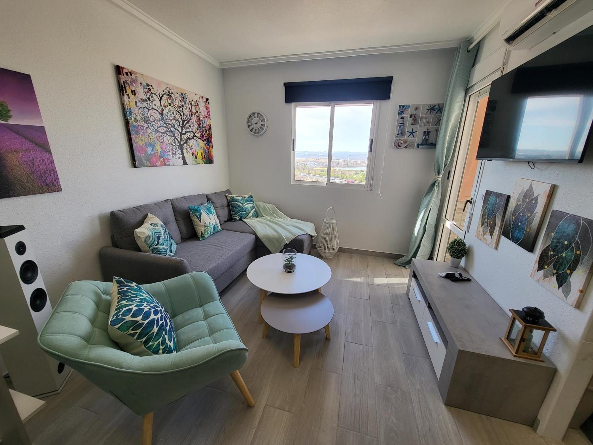 Skyline 21 Apartment Торевиеха Екстериор снимка